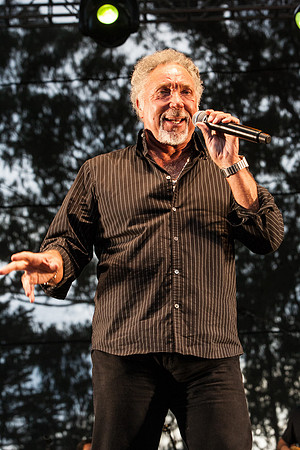Tom Jones